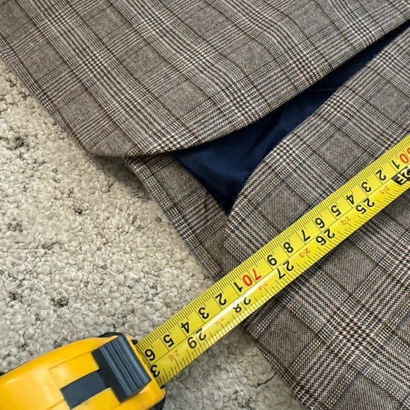 Yerse XS worn a couple times MINT condition Classic Tan Plaid Blazer OVERSIZED - Picture 13 of 16